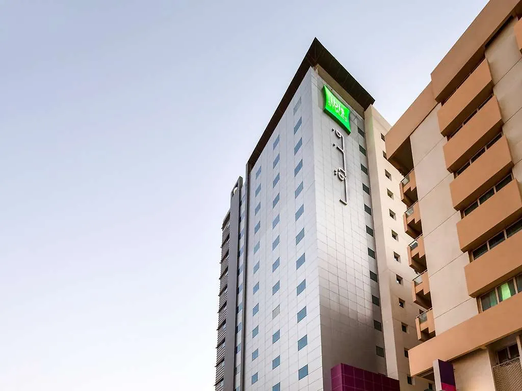 Ibis Styles Sharjah Hotel 3*,