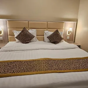 https://laylt-wed.jeddahhotels.net