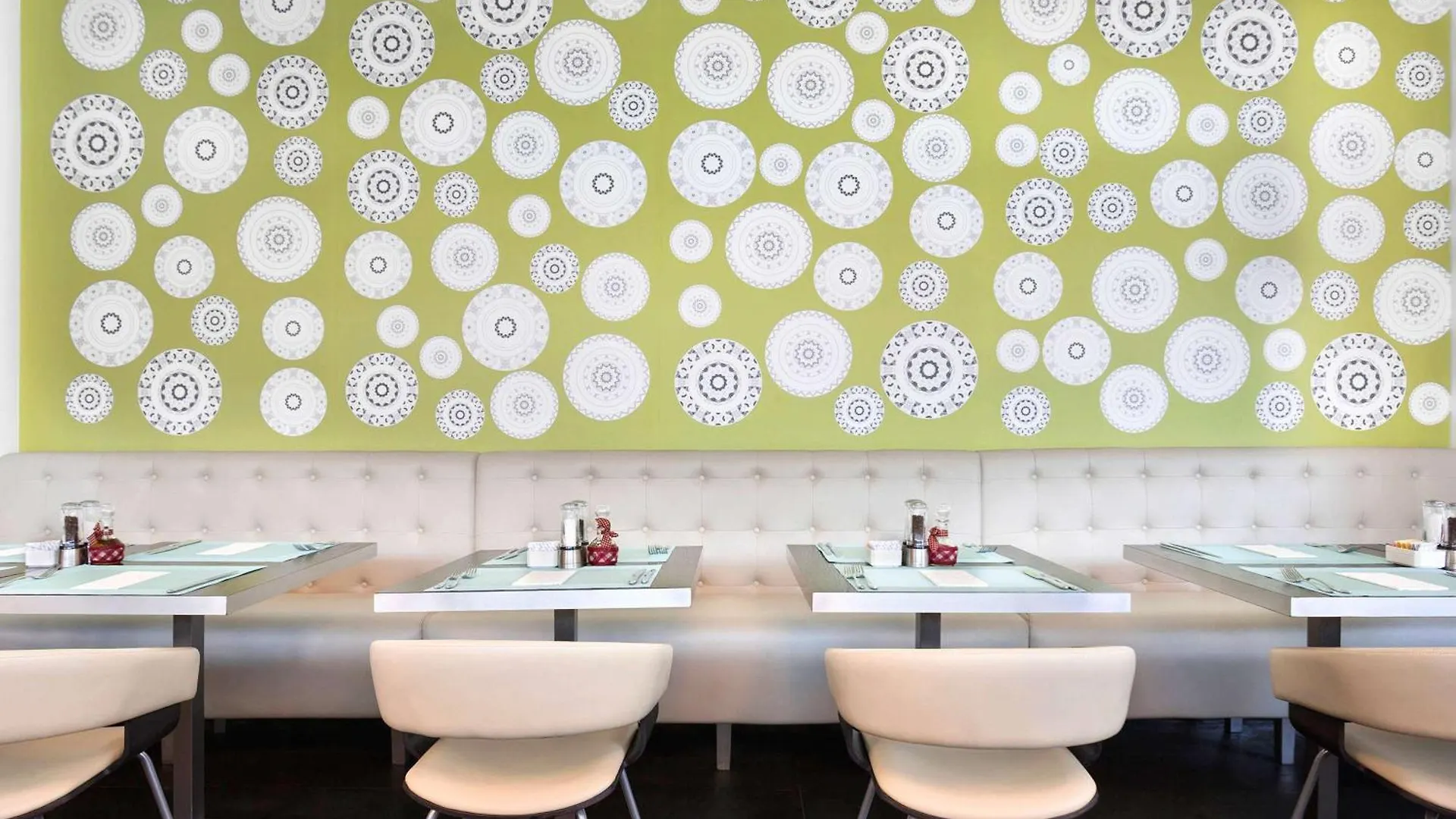 Ibis Styles Sharjah Otel